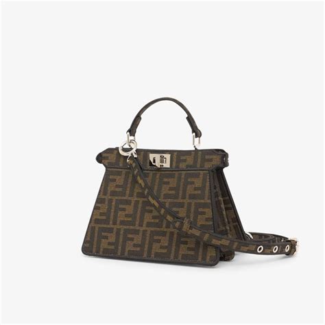 fendi petite peekaboo|fendi peekaboo iseeu petite.